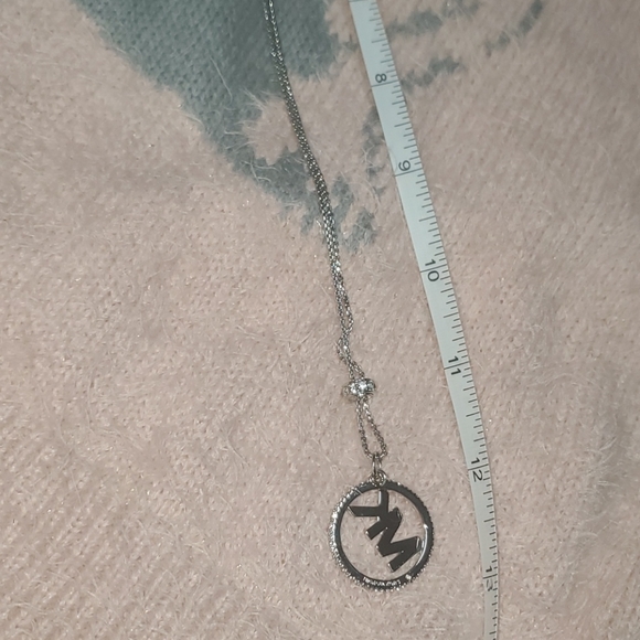 MICHAEL KORS NECKLACE CIRCLE W/LOGO MK - Picture 7 of 8